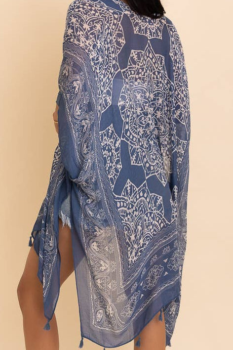 Versatile Kimono Cardigan with Tassels Blue