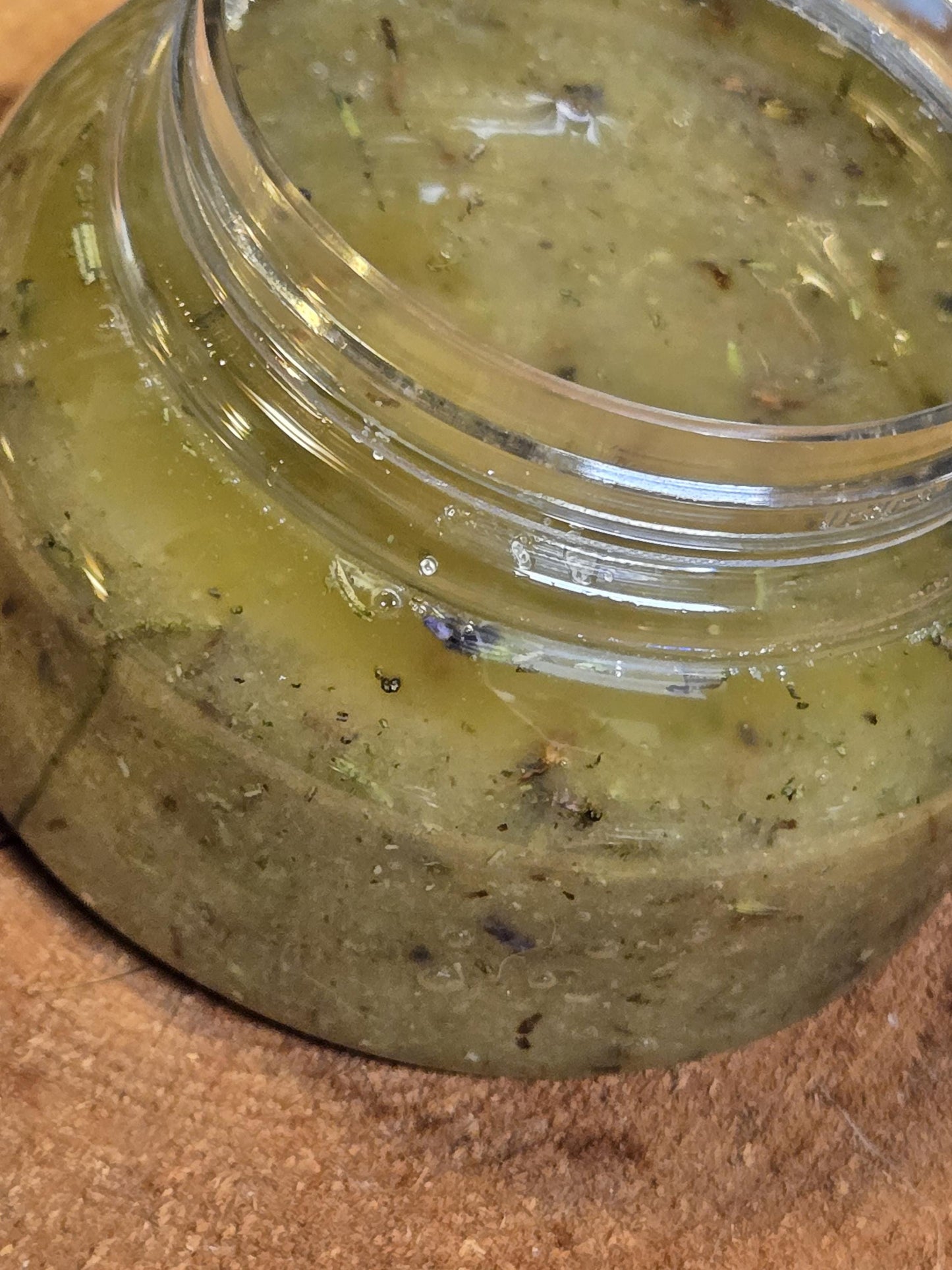 Lavender Rosemary Sugar Scrub – Natural Exfoliating Skincare with Rosemary-Infused Sunflower Oil
