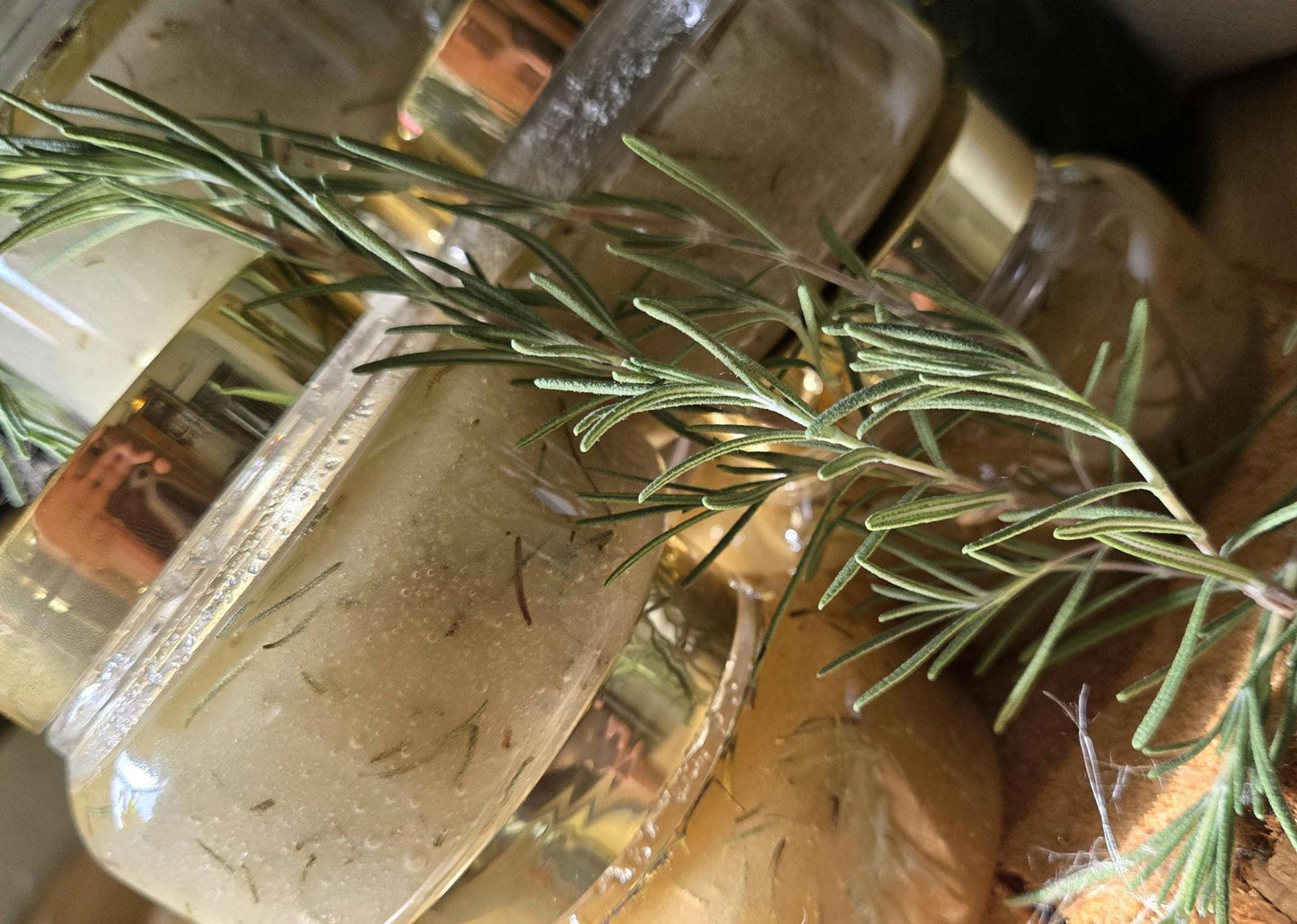 Rosemary Body Scrub – All-Natural Sugar Exfoliant | Hydrating & Nourishing Botanical Skin Polish
