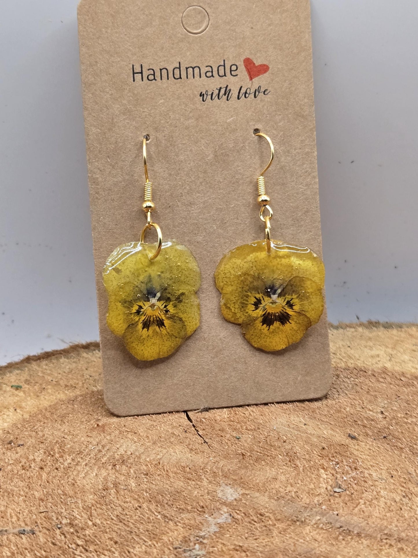 Real Pressed Pansy Flower Dangle Earrings – Single Tone, Botanical Resin Jewelry