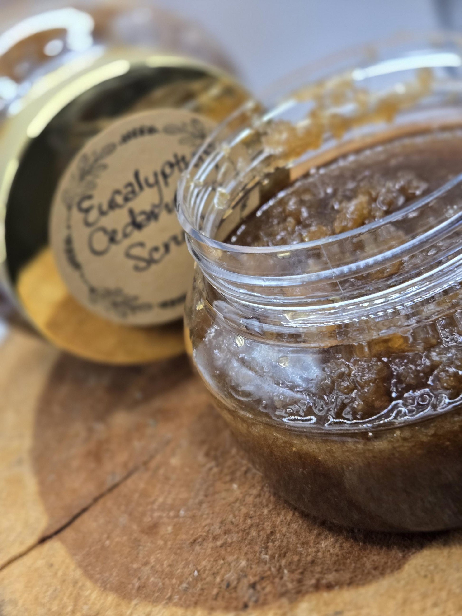 Eucalyptus Cedarwood Sugar Scrub – Natural Exfoliant with Argan & Sweet Almond Oil