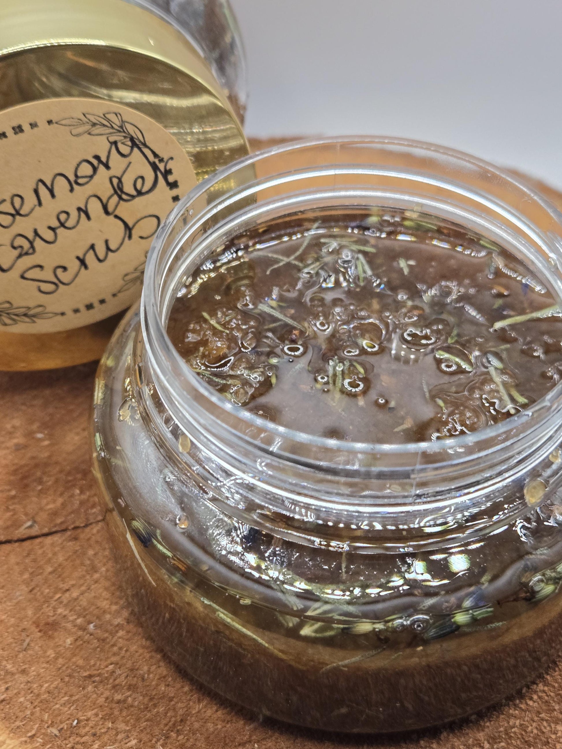 Lavender Rosemary Sugar Scrub – Natural Exfoliating Skincare with Rosemary-Infused Sunflower Oil