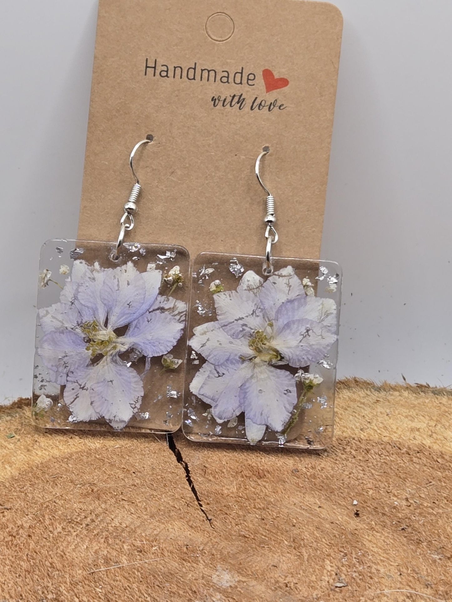 Pressed Hydrangea Resin Earrings – Lavender, Silver Flake Real Flower Jewelry