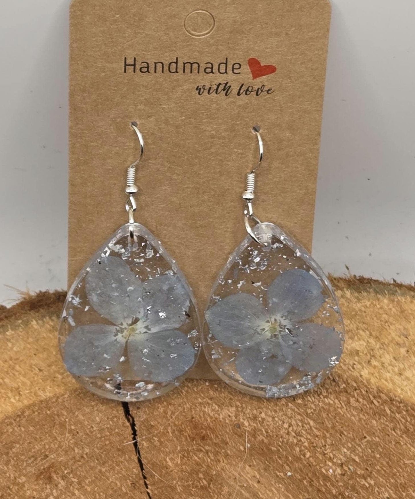 Teardrop, Medium