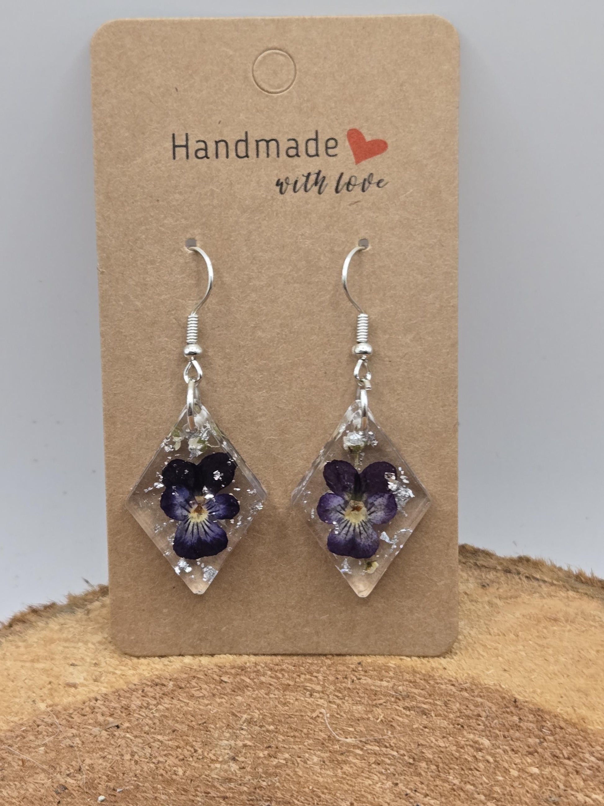 Pressed Violet Flower Earrings with Silver Flakes – Handmade UV Resin Jewelry