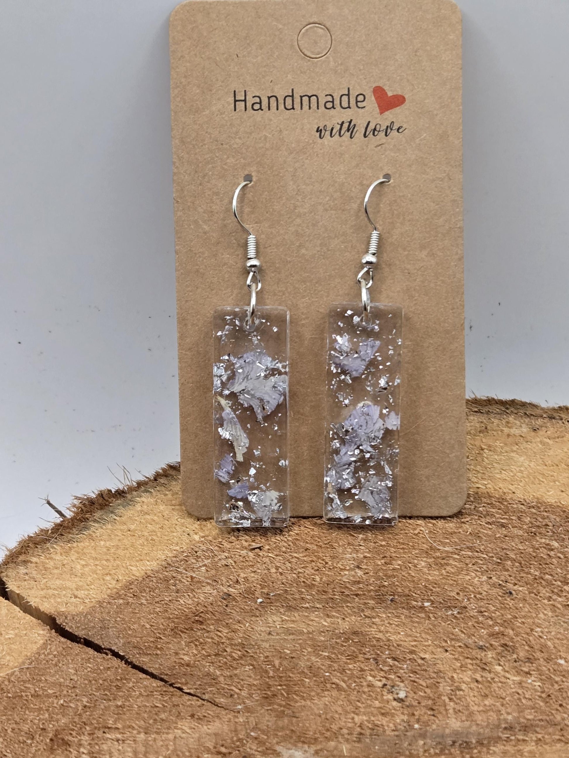 Pressed Hydrangea Resin Earrings – Lavender, Silver Flake Real Flower Jewelry