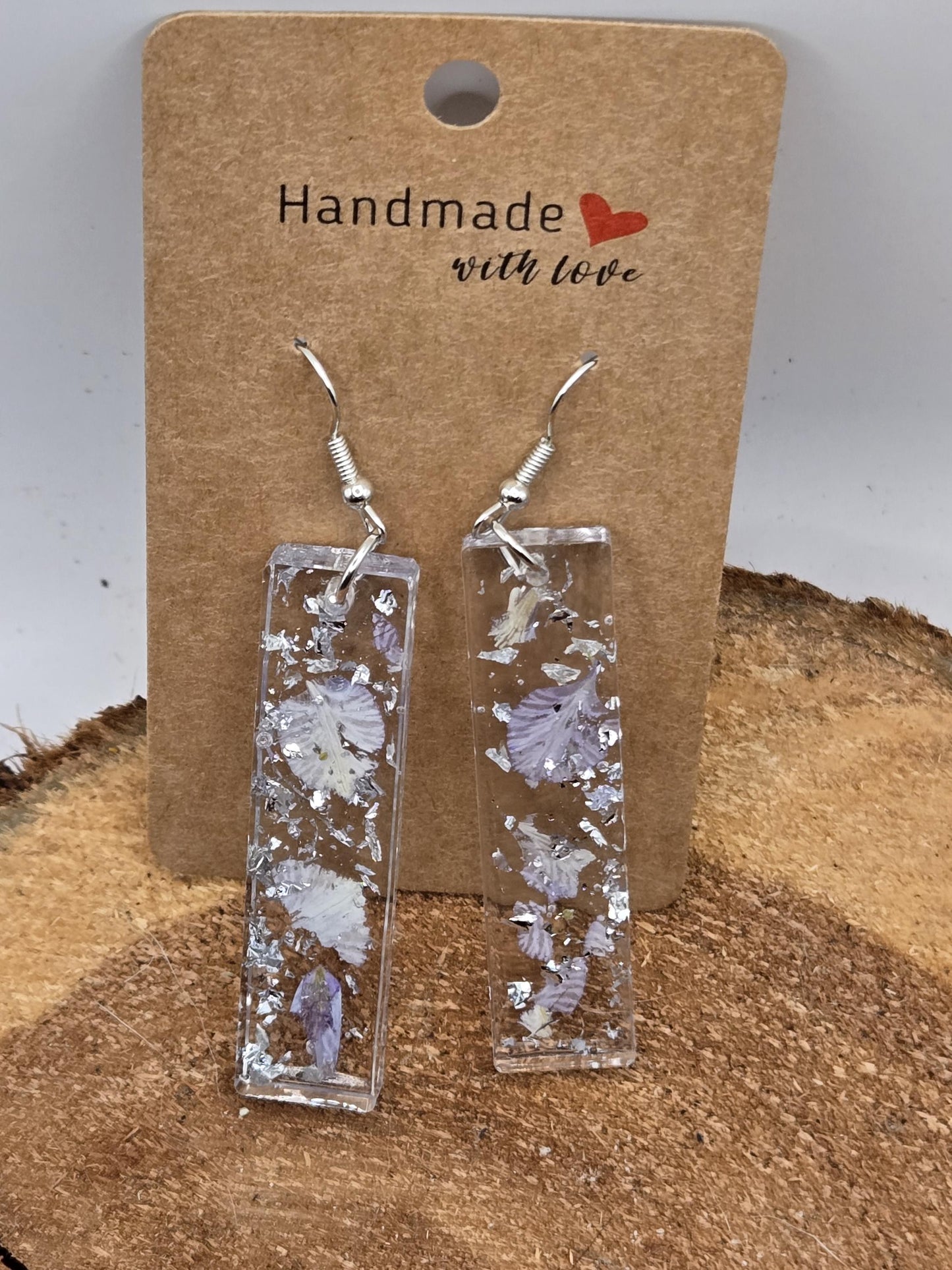 Pressed Hydrangea Resin Earrings – Lavender, Silver Flake Real Flower Jewelry