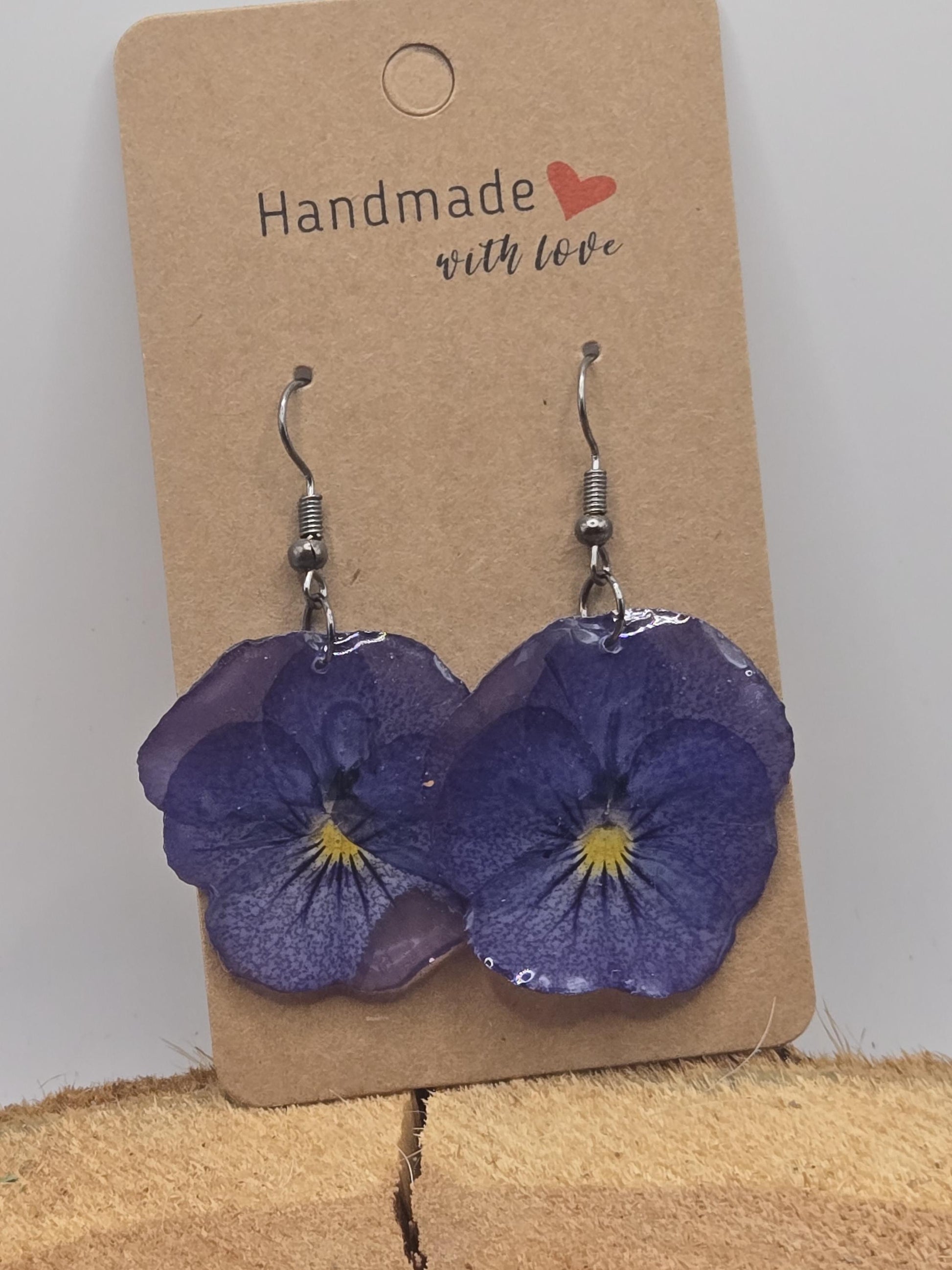 Real Pressed Pansy Flower Dangle Earrings – Single Tone, Botanical Resin Jewelry