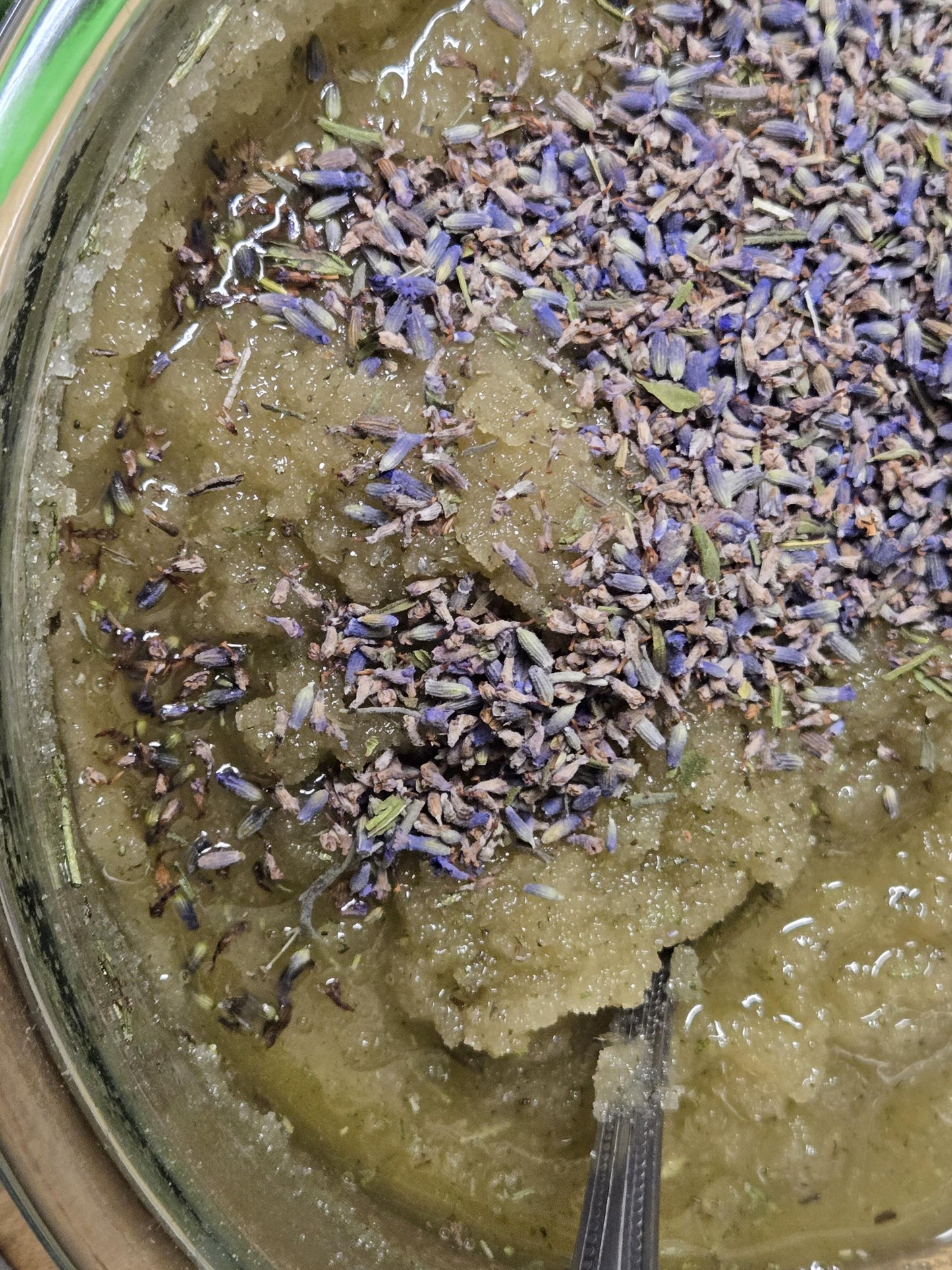 Lavender Rosemary Sugar Scrub – Natural Exfoliating Skincare with Rosemary-Infused Sunflower Oil