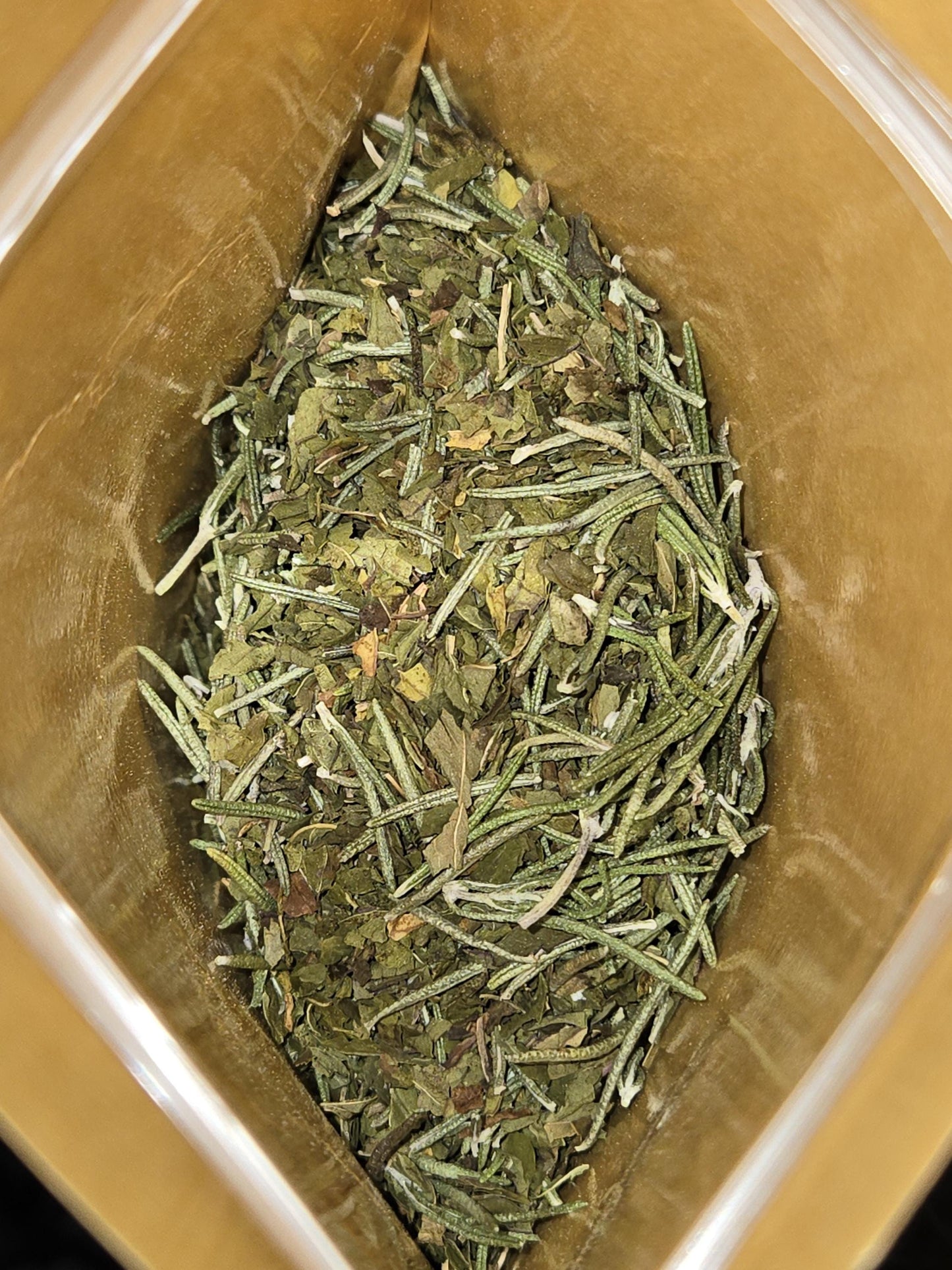 Mintally Focused Herbal Tea – Rosemary Peppermint Clarity Blend (Optional Caffeine-Free)