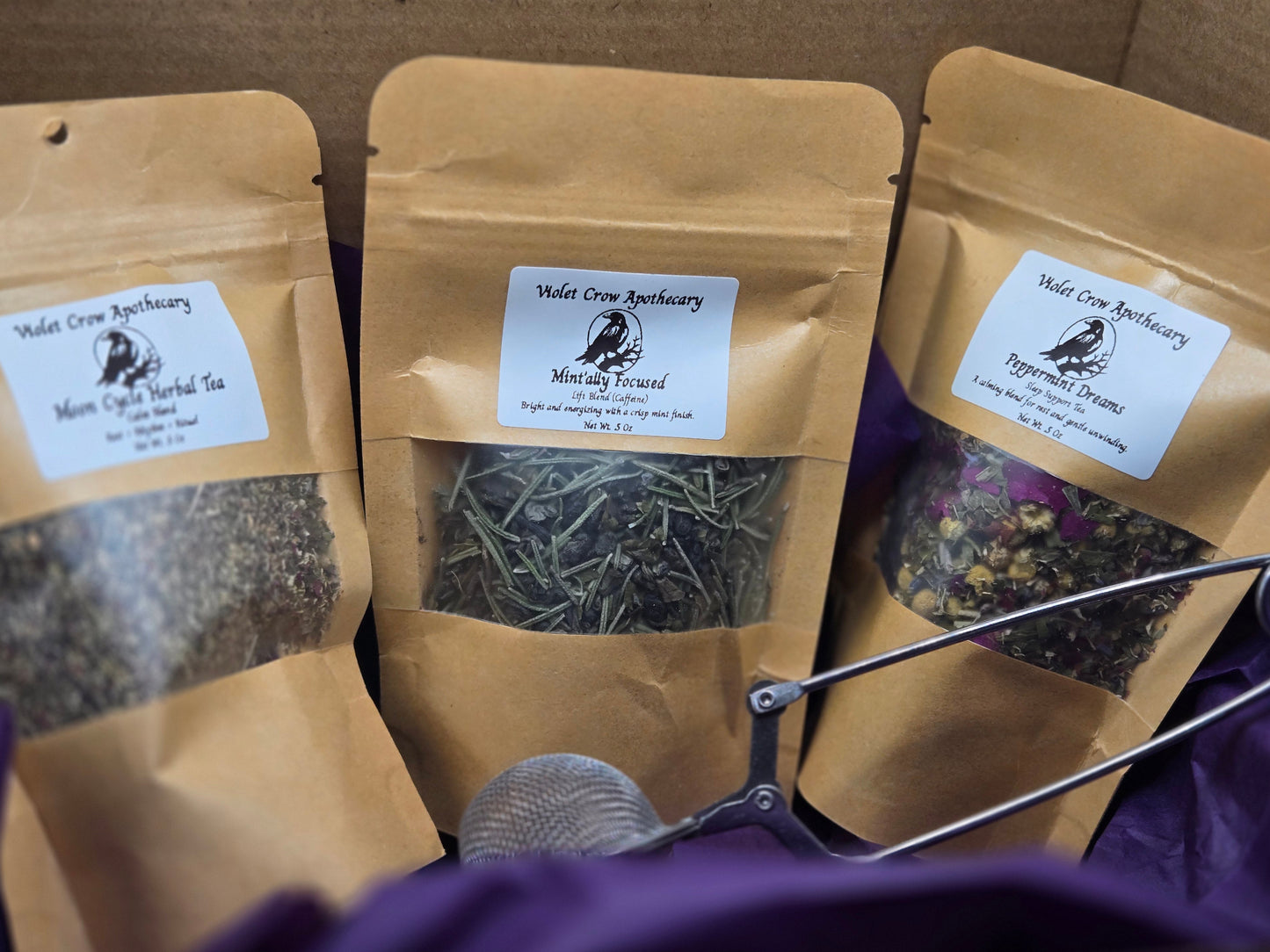 Tea Ritual Gift Set
Herbal Tea Sampler + Steeper
